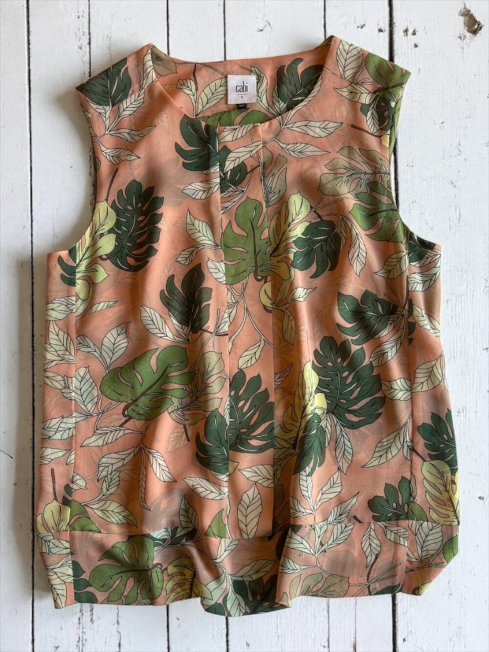 Cabi Tropical Leaf Blouse Peach Green Sleeveless Pleated Top Size S